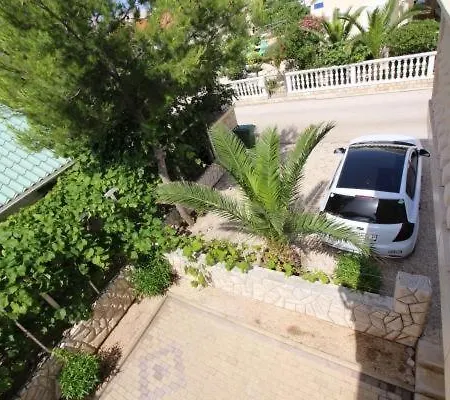 Studio In With Terrace, Air Conditioning, Wi-fi Vir