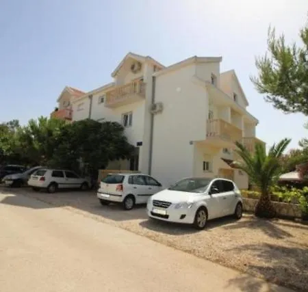 Studio In With Terrace, Air Conditioning, Wi-fi *