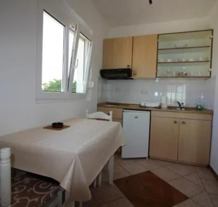 Studio In With Terrace, Air Conditioning, Wi-fi Apartment *